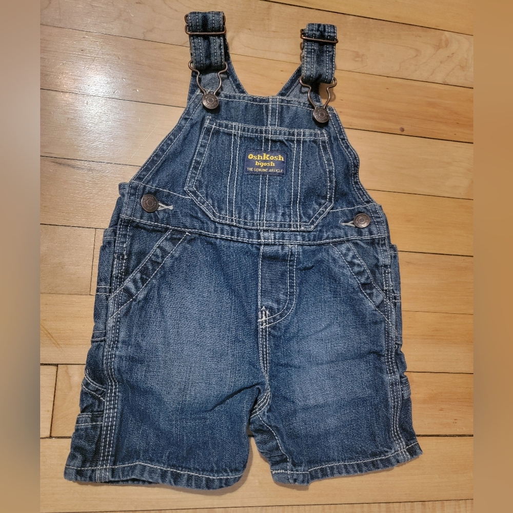 OshKosh B'Gosh Boys Short Overalls Denim Medium To Dark Wash Pockets 6 Months